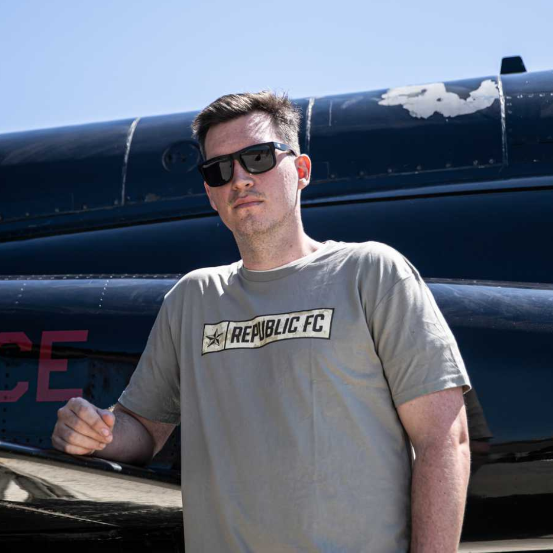 Salute to Service man T shirt best sale