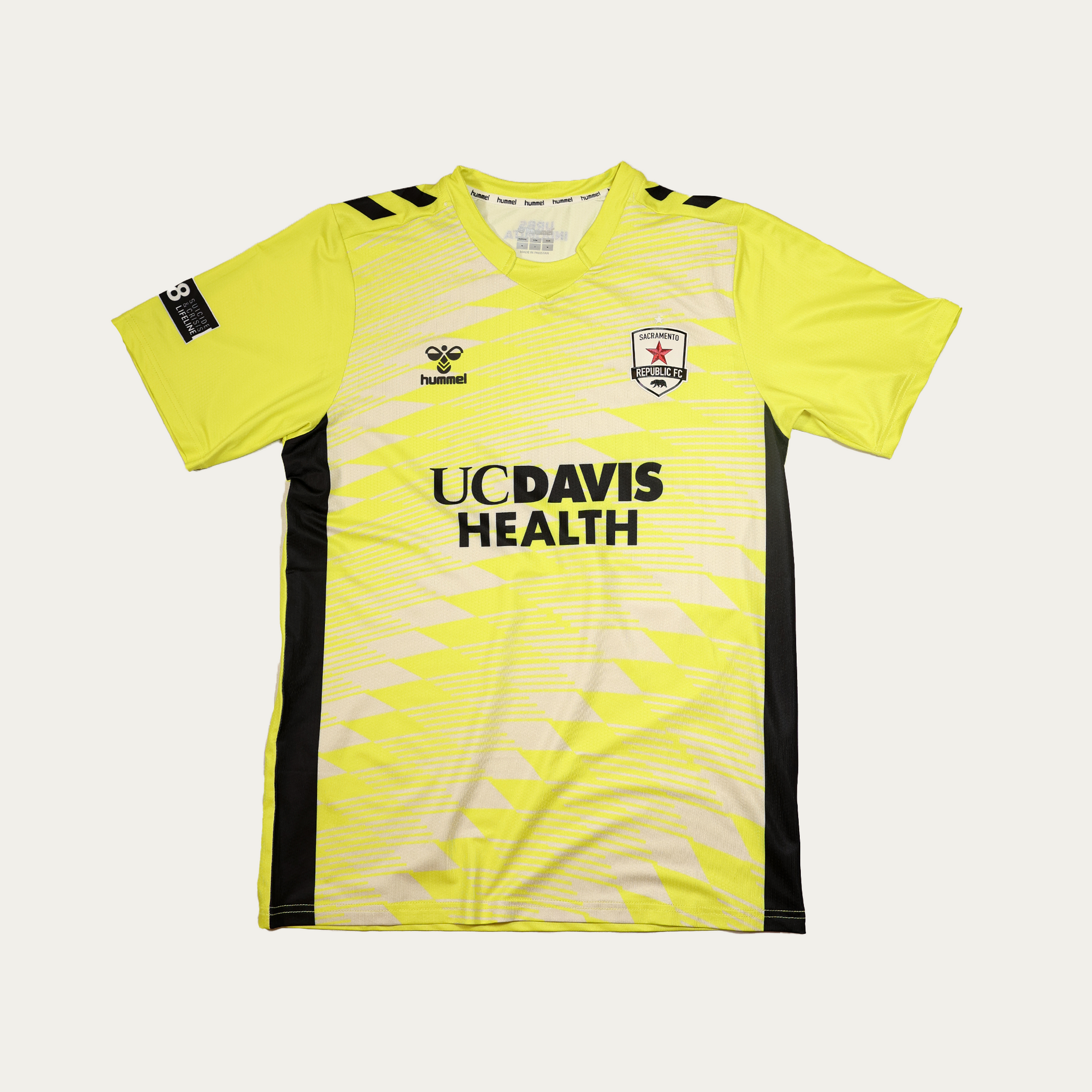 hummel Panasonic サッカーシャツ Gaku 38 M-L hummel ガンバ大阪 2025 GKユニフォーム 半袖 レプリカ(イエロー